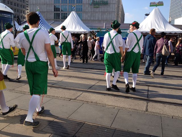 Mehr über den Artikel erfahren Budenzauber